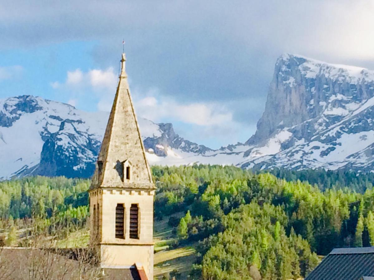 Saint-Étienne-en-Dévoluy La Tourtette Bed & Breakfast エクステリア 写真