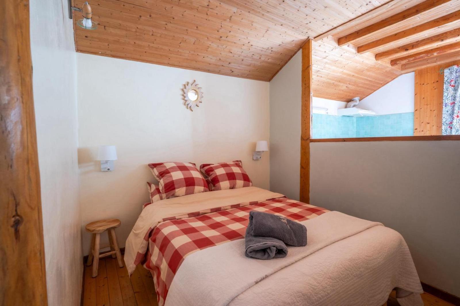 Saint-Étienne-en-Dévoluy La Tourtette Bed & Breakfast エクステリア 写真